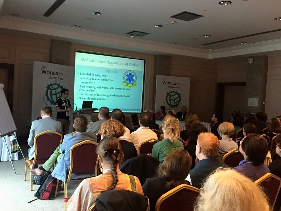 11218990_1675921289290064_1777293242160323116_n